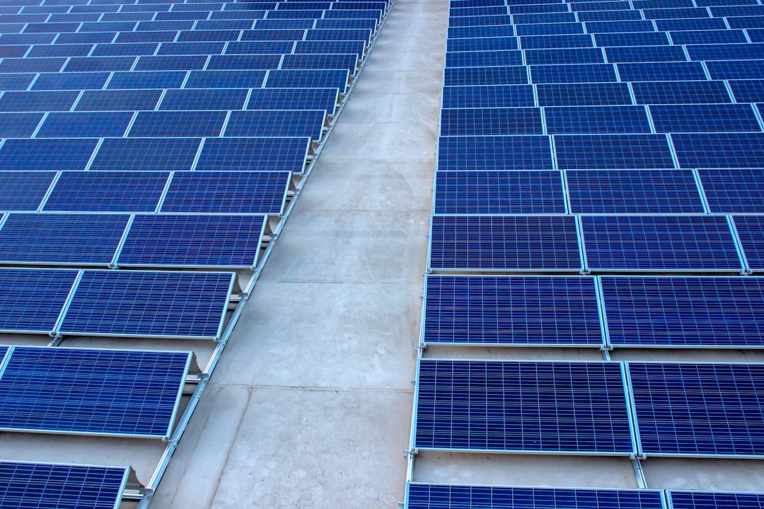 Beneficios de instalar paneles solares en tu hogar Beneficios de instalar paneles solares en tu hogar