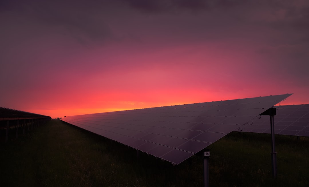 La importancia de la energía solar en el futuro sostenible La importancia de la energía solar en el futuro sostenible